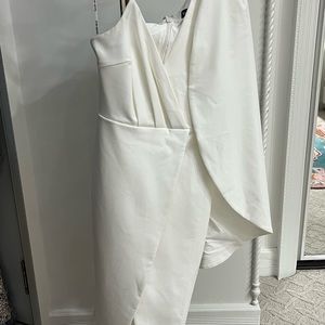Lavish Alice White Cocktail Dress with one shoulder cape Size 4